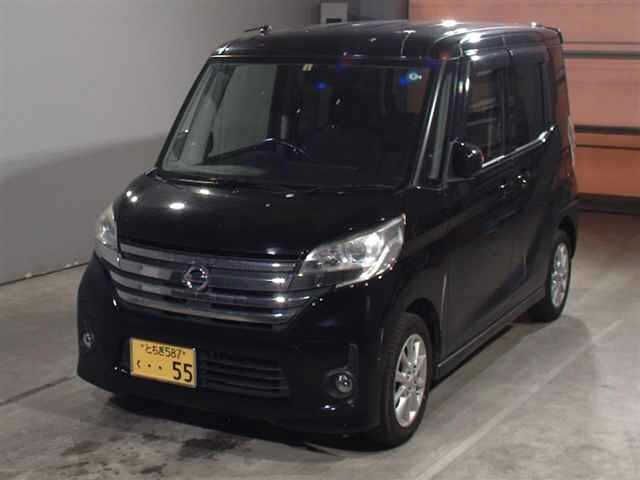 7004 NISSAN DAYZ ROOX B21A 2015 г. (JU Tochigi)